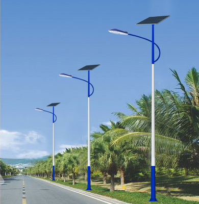 1742828246142723.jpg 城中太阳能路灯.jpg