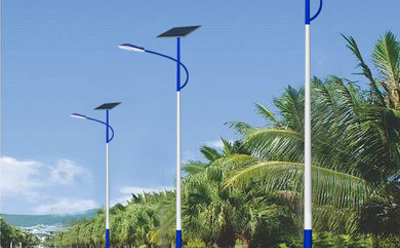 城中城中太阳能路灯安装施工流程详解_厂家专业指导