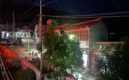 城中太阳能路灯防雷接地做法详解